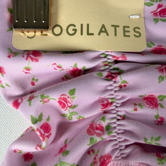 Blogilates Women's Ruched Waist Bike Shorts - Pink Gingham M - Picture 11 of 16